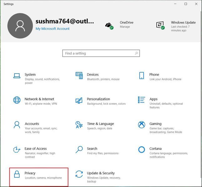 Premi il tasto Windows + I per aprire Impostazioni e quindi fai clic su Privacy